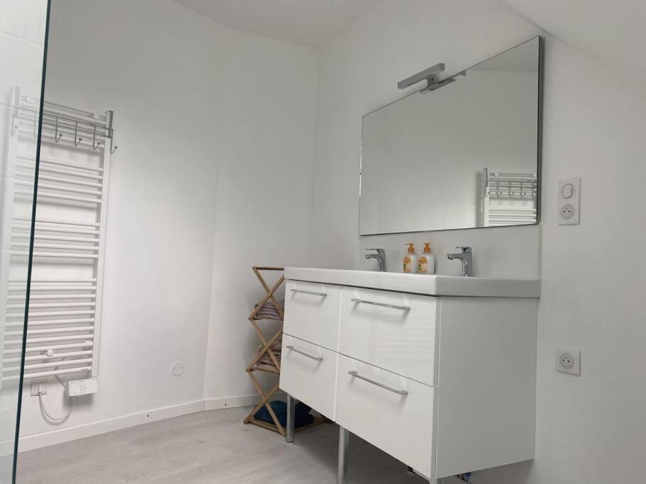 Kay Doudou 60M2 - 5 Min Aeroport - Navette - Parking Villa Bonlier Exterior photo